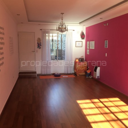 NUEVO INGRESO: VENDO IMPECABLE CASA EN ZONA PLAZA SAENZ PEÑA