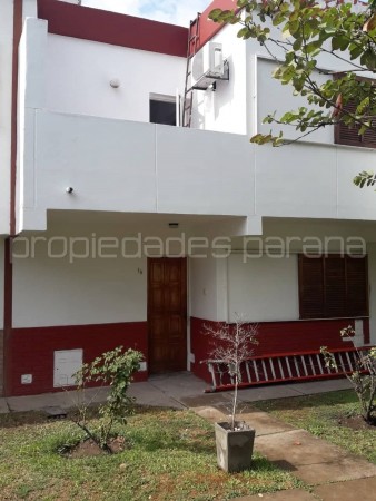 OPORTUNIDAD: VENDO COMODA CASA EN ZONA PARQUE - 3 Dormitorios y Cochera